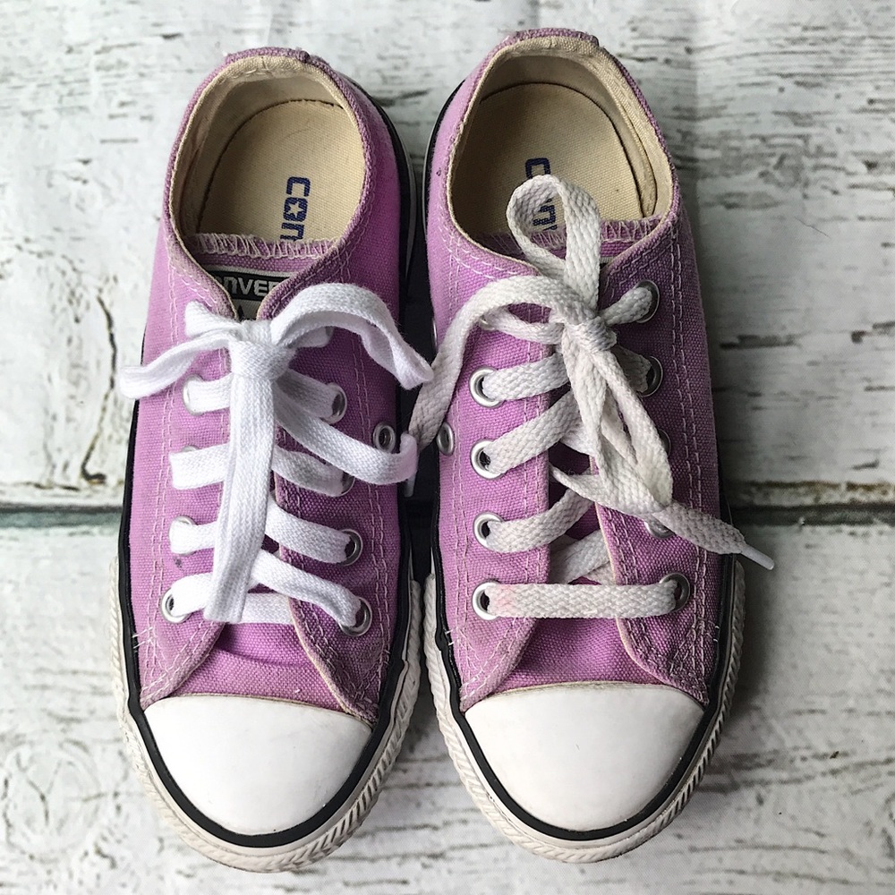 Kids Pastel Purple Converse :: size 11